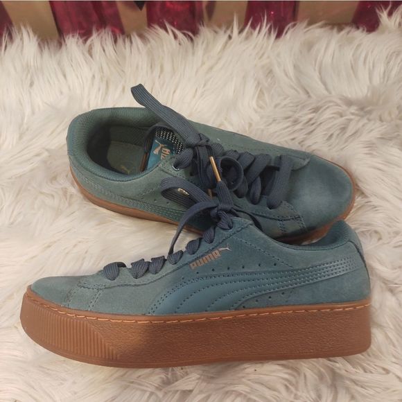 PUMA | NEVER WORN DUSTY TEAL & GOLD PLATFORM SNEAKERS - Picture 3 of 7